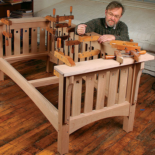 the building of a prairie settle