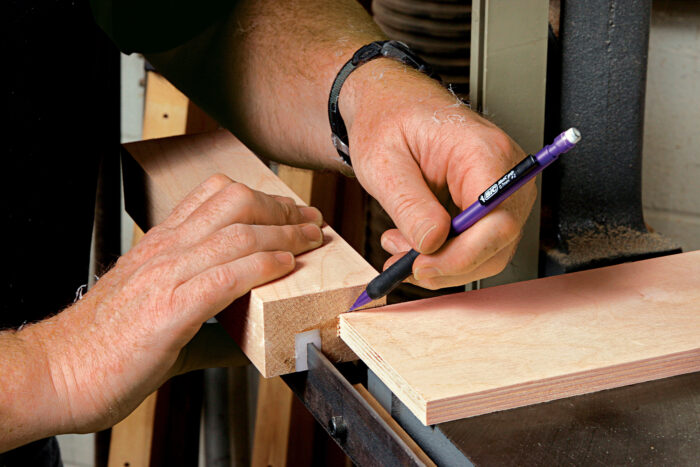 scribe around the bandsaw table and base