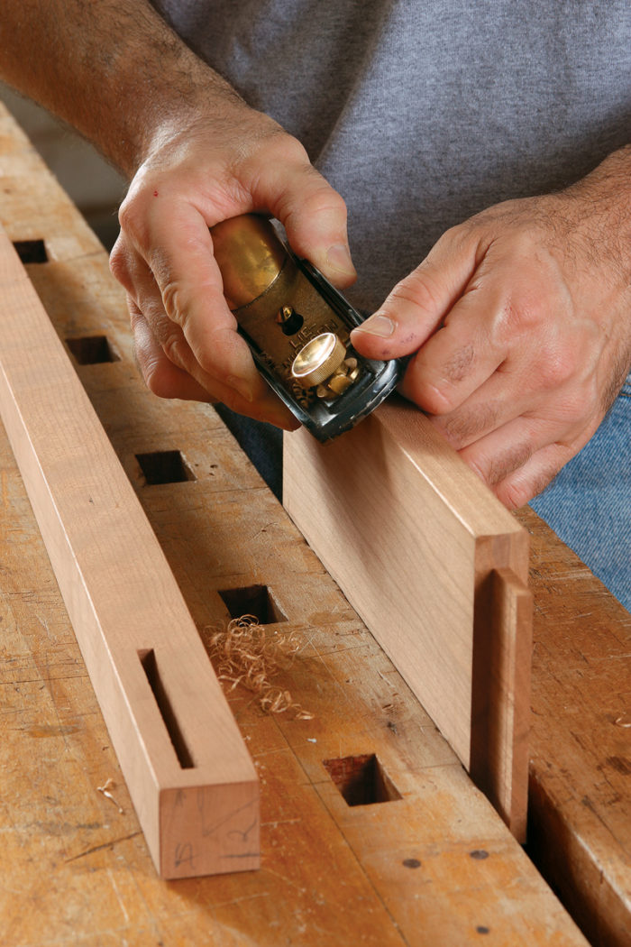 Hand sanding breaking edges