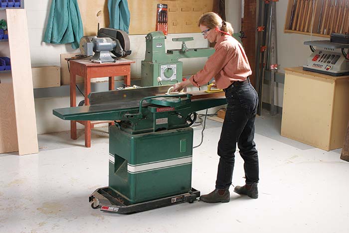 Flatten a face on the jointer