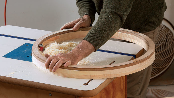 the shaping of a round table top