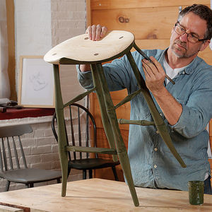 curved leg bar stool