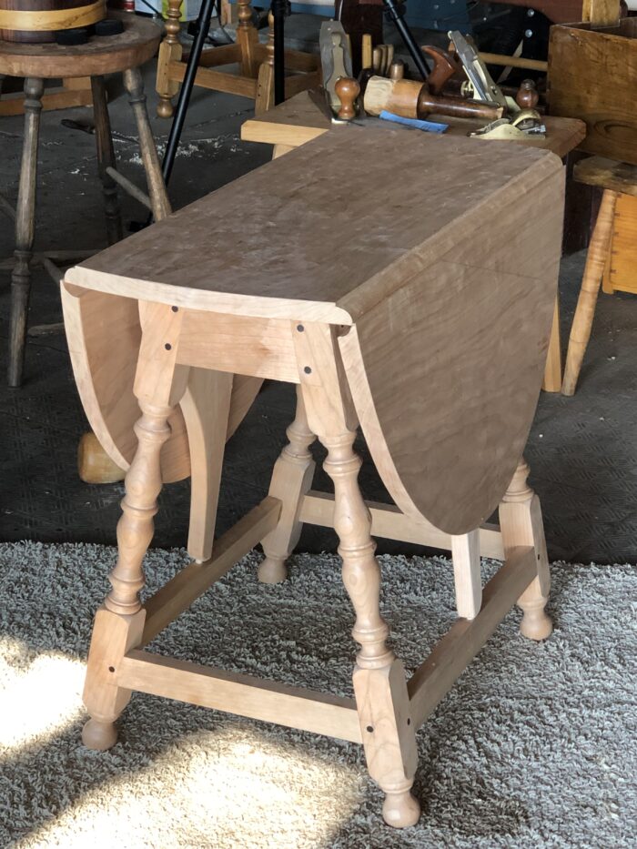 Tim Killen's 17th century butterfly table