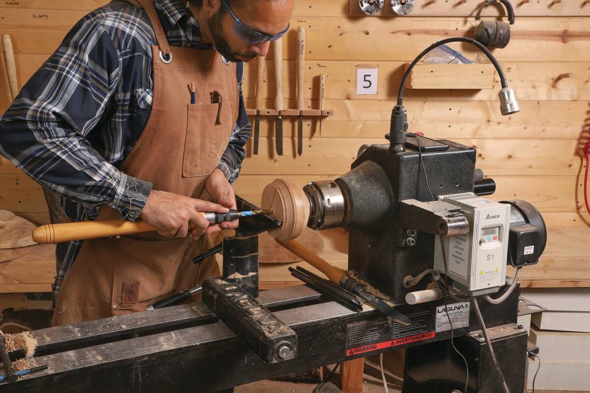 Turning a Southwestern Bowl - FineWoodworking