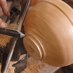 Turning a Southwestern Bowl - FineWoodworking